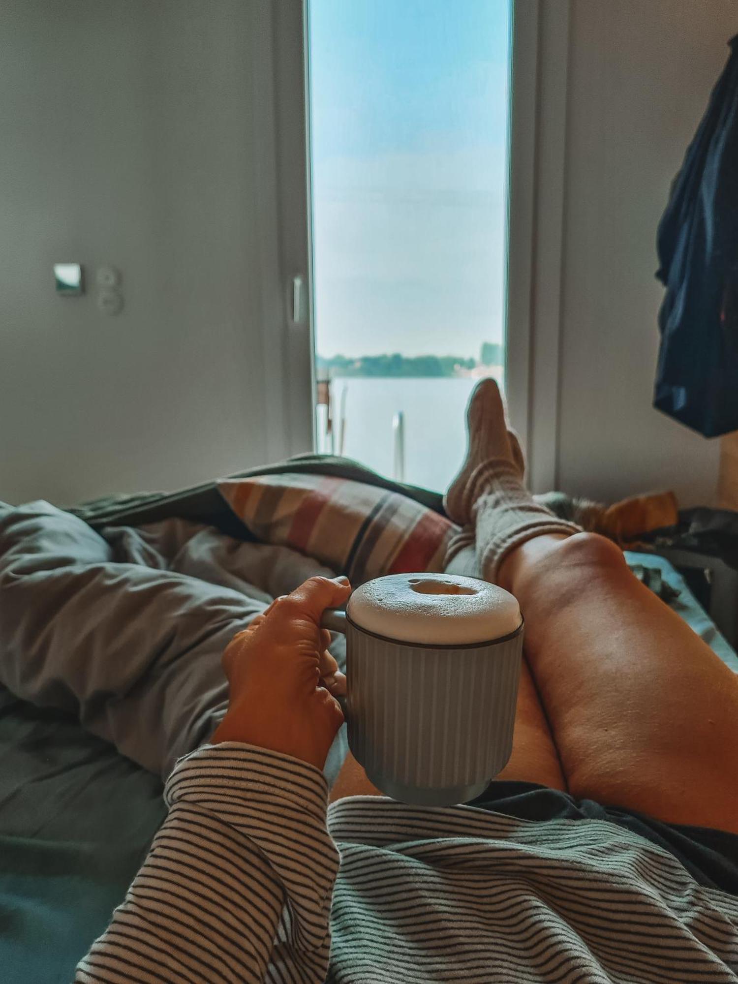 Costa Del Kryspi Caloroczne Na Wodzie Apartment Cholerzyn