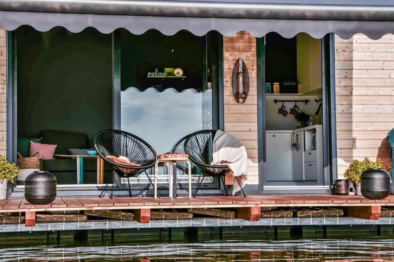 Costa Del Kryspi Caloroczne Na Wodzie Apartment Cholerzyn