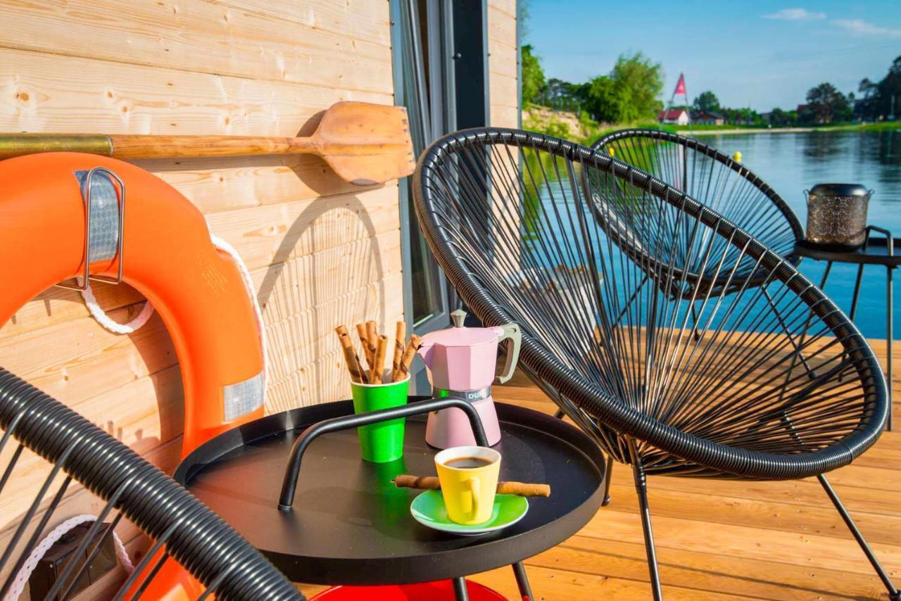 Costa Del Kryspi Caloroczne Na Wodzie * Cholerzyn