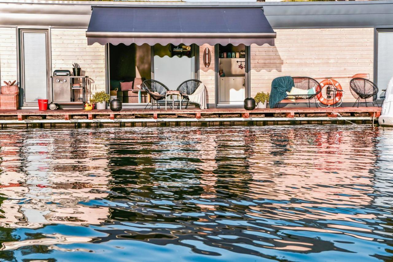 Апартаменти Costa Del Kryspi Caloroczne Na Wodzie